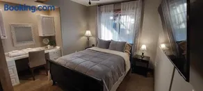The Grand Getaway at Green Bluff - Image 3