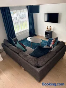 1 Shiphouse Apartment - Image 3