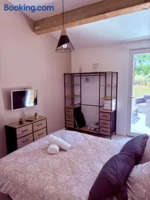 Le Cocon de Roquelande equestrian boarding house - Image 2
