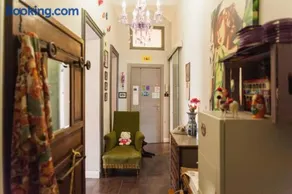 Casa Dani&Swing Bed&Books - Image 1