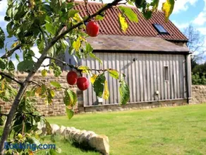 Plum Tree Cottage - Image 2