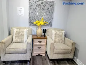 Private Basement with separate entrance - Image 3