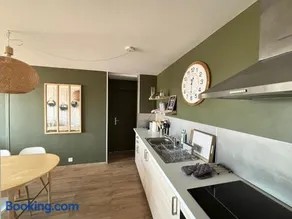 Vue imprenable sur Reims, 4 suites privatives - Image 5