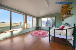 Miffys Cottage - Pet Friendly Getaway! - Image 2