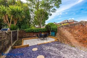 Comfortable & Spacious 3BR House near Coop Live Arena & Etihad Stadium with free Parking - New Management Since Jan '26 - Image 2