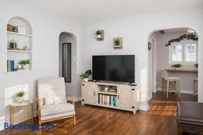The White Castle - King Bed plus Office - Image 2