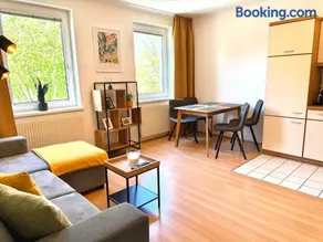 Chic Relax - Best located City & Nature Trip Apartment - Image 3