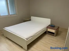 Sam Apartment - Image 2