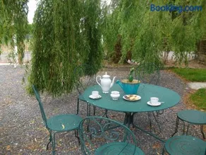 Chez Philomene - Image 2