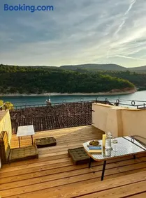 Vue Lac avec Terrasse Privée - "Lani" - Ola Verdon - Image 2
