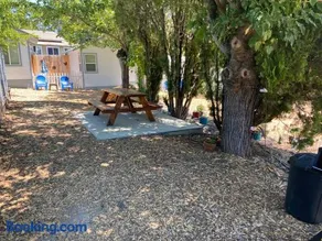 Clearlake Cabins & Boat Parking - Image 2