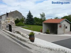 Charmant Gîte en Lorraine, Proche Nancy et Vosges, Terrasse et Confort Tout Équipé - Image 3