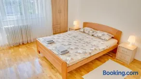 MILICA 65m2, Free parking & Wi-fi - Image 2