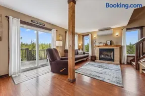 Dragonfly Cove - Nature-Inspired Lakeside Living - Image 3