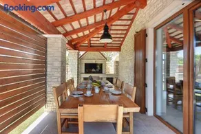 House Jurman - Image 1
