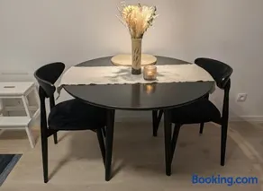 Bratislava, SADBA Family Apartment, Balcony, Free Parking, Airport 1km, Old Town 8km - Image 3