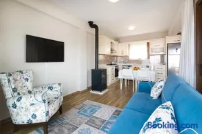 Bodrum sea view villa with access to private beach - Image 3