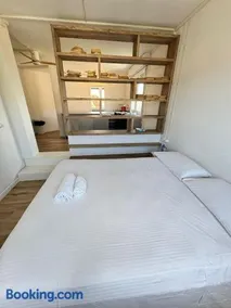 Bulldog Venice Apartment - Image 2