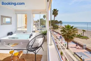 PURO BEACH. Charming apartment with jacuzzi. - Image 2