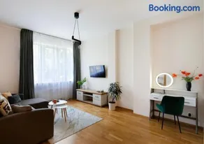 One bedroom Sunny Tallinn Street Apartment With Parking - Image 1