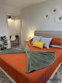 New I The Weekender Retreat I 5min Drive to Beach - Image 2