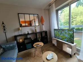 Residence calme-Balcon-Parking-5 min de Pau centre - Image 3