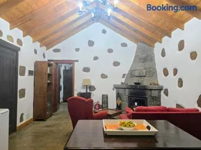 CR La Montañeta "by henrypole home" - Image 4