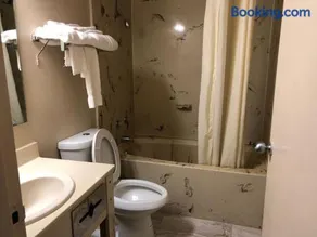 Briarwood Inn - Image 3