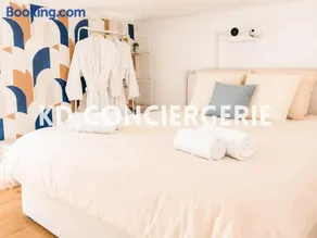 "LA BULLE BLEUE" - Espace détente cosy avec jacuzzi et grand écran - Image 4