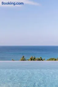 Villa Azzuro on Faragas Beach - Image 3