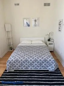 Cozy bedrooms at University City in Philadelphia - Image 2