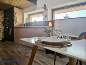 Loft Romantique Insolite avec Balnéo - Image 3