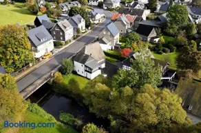 Appartement de vacances adapté aux familles avec terrasse, barbecue et jardin | Vue rivière - Image 3