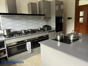 Keynsham House - Image 3
