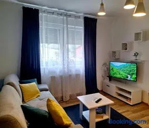 Gospic Riverside Apartment - Image 1
