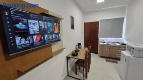 Studio Confortável Wifi Rápido Bem Localizado 4 - Image 1