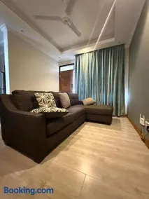 BenRoche place - Image 2