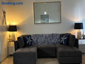 Branson Lakeside Getaway - Image 1