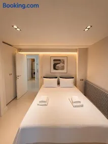 Krabo Villa & Spa - Image 2