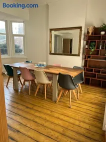 Chestnut House - Image 4