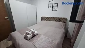 Aqua Panoramic Apartments - Image 2
