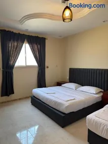 ركن صحاري للشقق المخدومة العليا Rukn Sahari for Served Apartments - Image 3