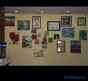 Mysore Central 3bhk serviced apartment - Image 2