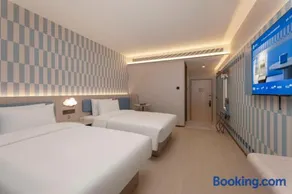 Hanting Hotel Shanghai North Bund Ningguo Road Metro Station - Image 2