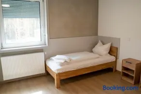 SITE.INN Denkendorf - Image 4