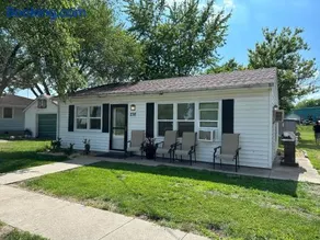 'The Main Stay' Hunters Lodging - Image 1