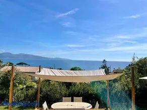 Maison en bord de mer - Image 2