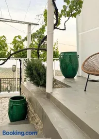 Tini’s Home - Image 2