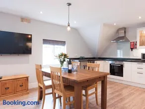 The Nest - Image 4