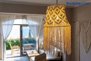 Driftwood Holiday Home - Image 2